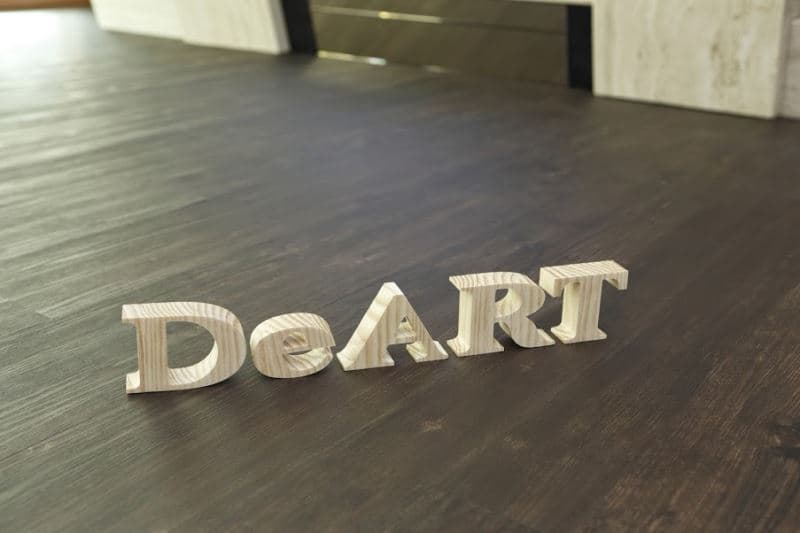 Кварцвиниловая плитка "DeArt Floor" Lite Орех Пекан (935*187*2,0мм) — купить в Екатеринбурге