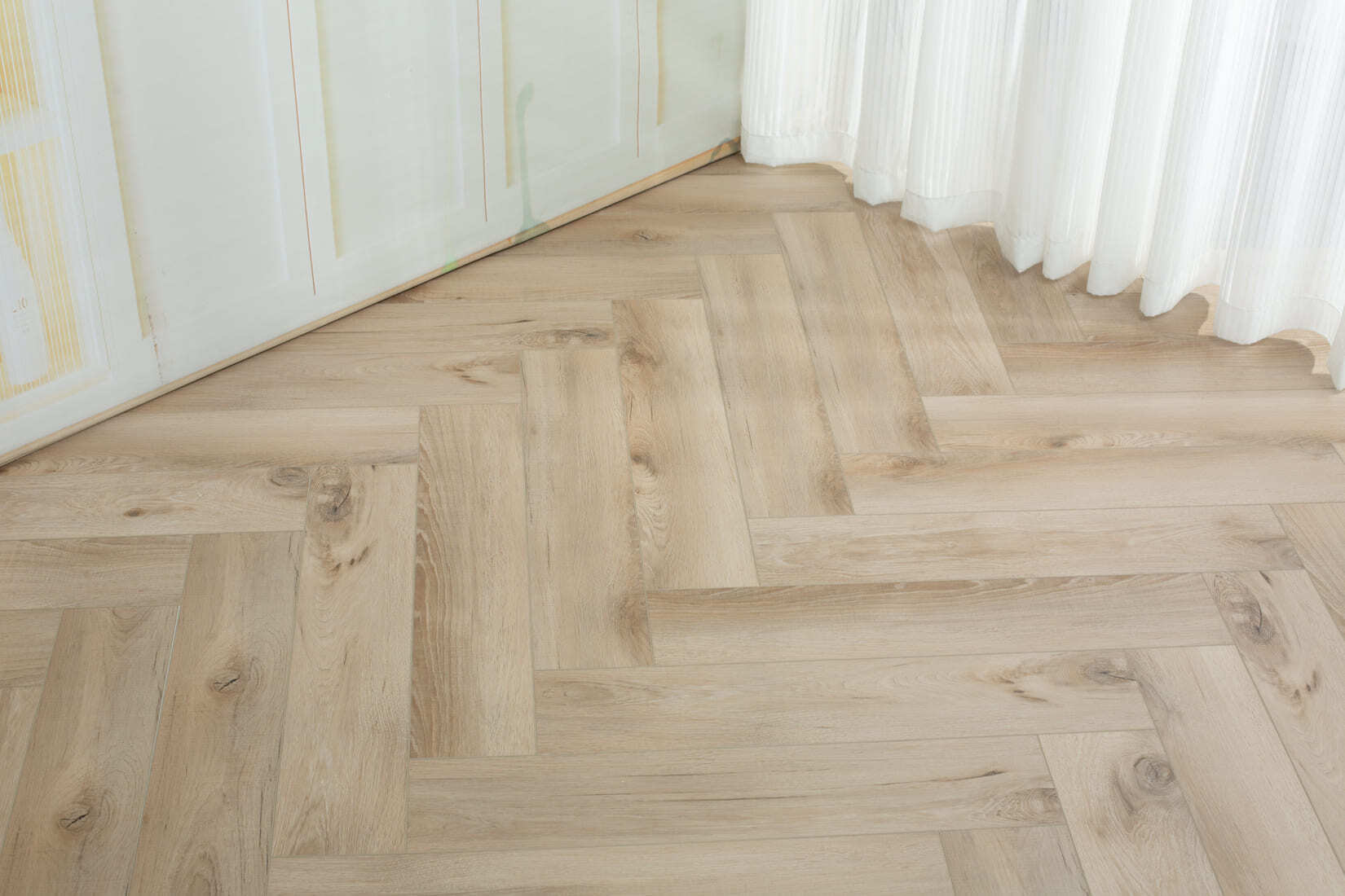 Плитка SPC "OneFloor" 3009 А,В  ЁЛКА (640*128*4 мм) — купить в Екатеринбурге