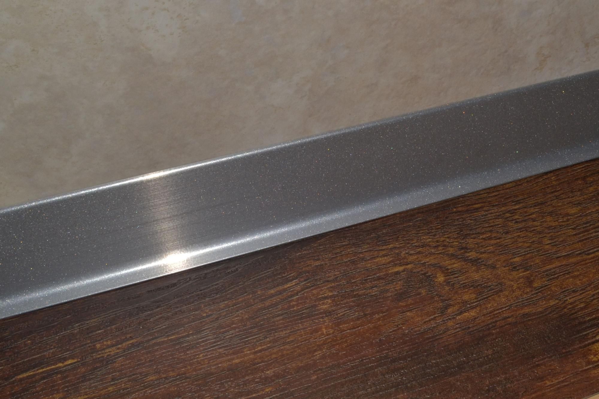 Плинтус алюминиевый L-образный серебристый (2500*11*60 мм) — купить в Екатеринбурге