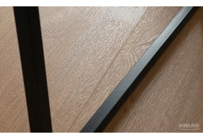 Кварц-винил Дуб Севилья (1227*232*2,5 мм) — купить в Екатеринбурге