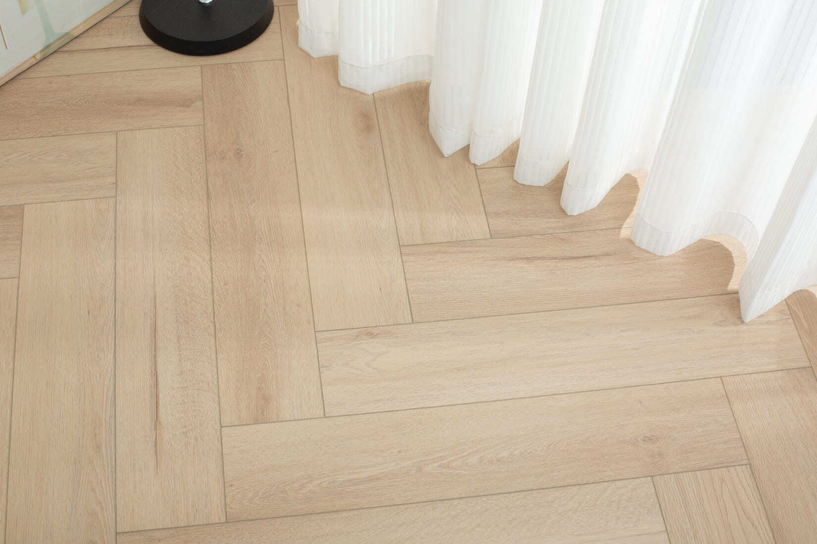 Плитка SPC "OneFloor" 3032 А,В  ЁЛКА (640*128*4 мм) — купить в Екатеринбурге