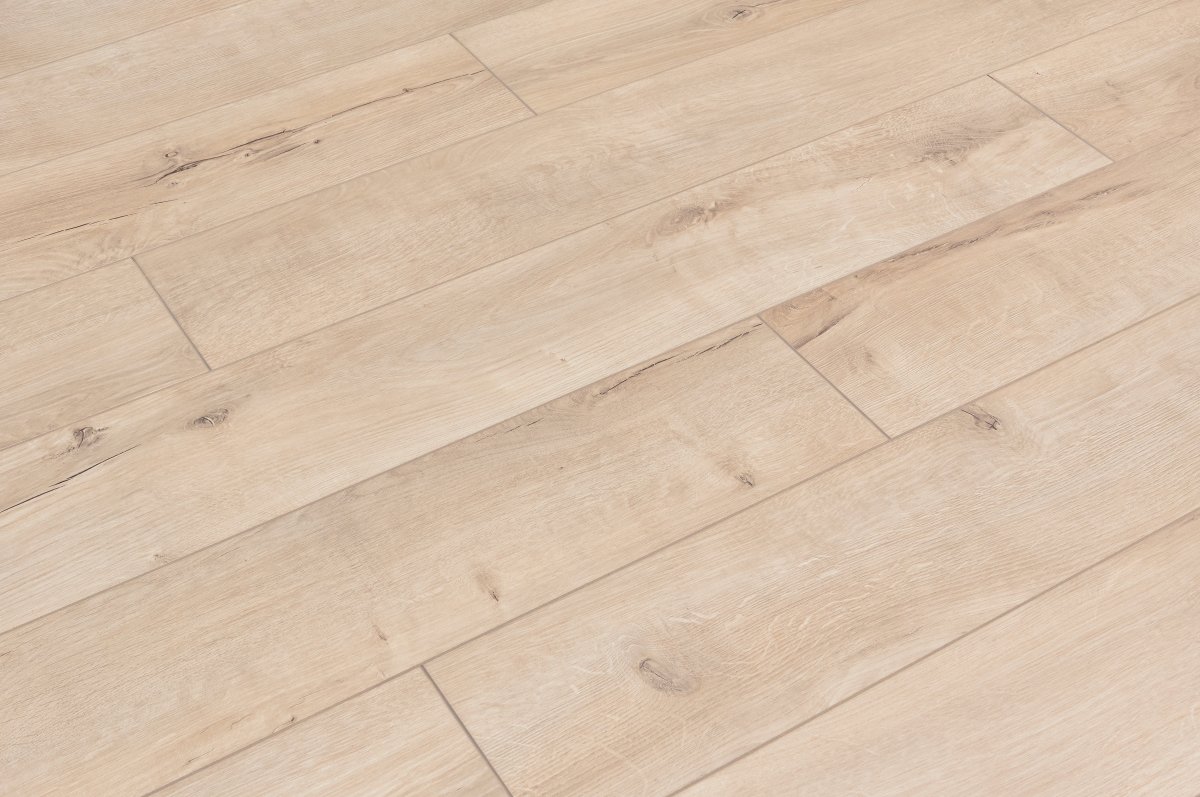 Ламинат  "Latat" Дуб Марсель (1382*193*8 мм) — купить в Екатеринбурге