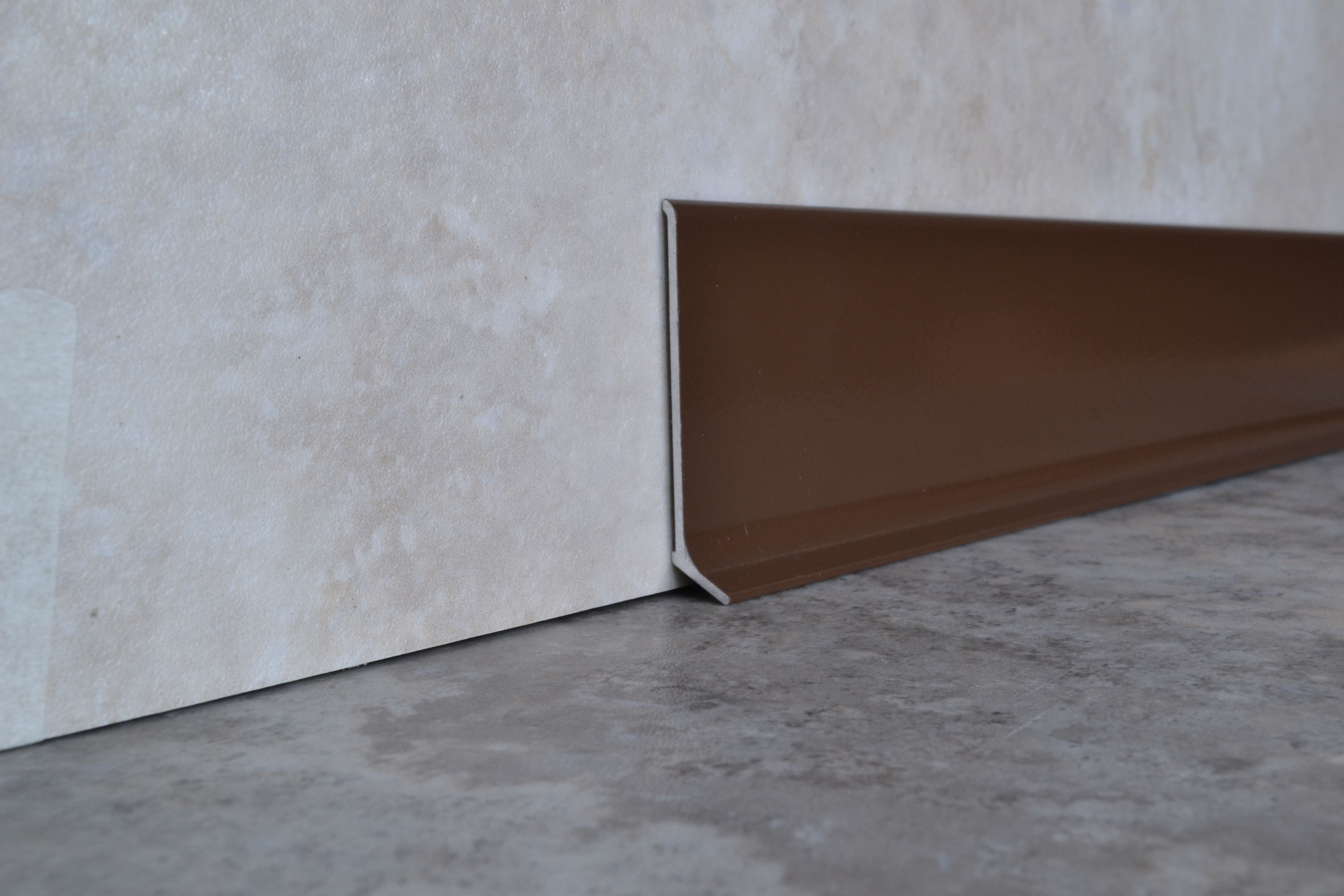 Плинтус алюминиевый L-образный шоколад (2500*11*60 мм) — купить в Екатеринбурге