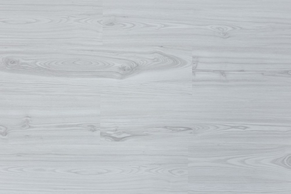 Кварцвиниловая плитка "Art Tile" Ясень Норд (900*150*3,5 мм) — купить в Екатеринбурге