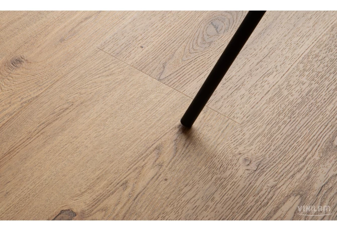 Кварц-винил Дуб Гранада (1227*232*2,5 мм) — купить в Екатеринбурге