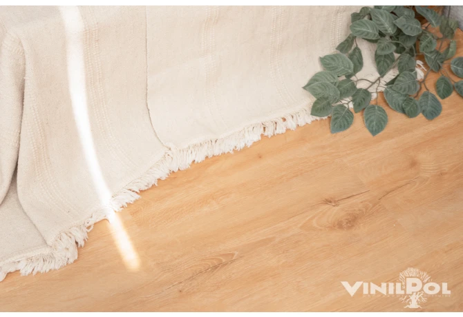 Кварц-винил Дуб Латина (1219,6*228,6*2 мм) — купить в Екатеринбурге