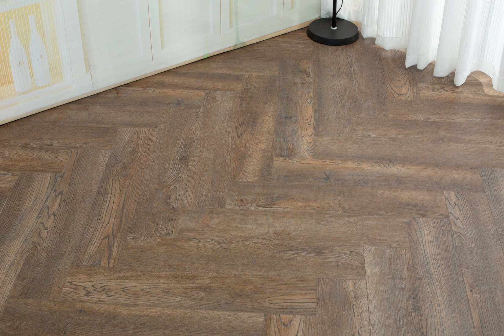 Плитка SPC "OneFloor" 3026 А,В  ЁЛКА (640*128*4 мм) — купить в Екатеринбурге