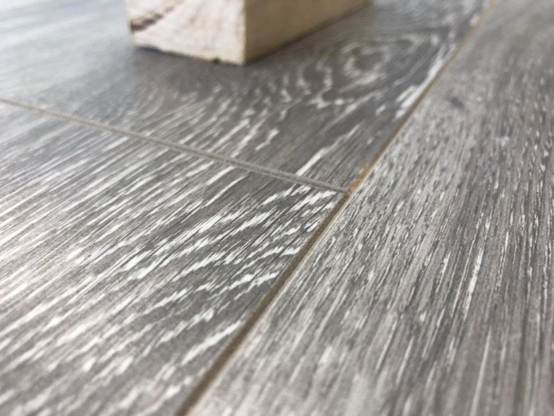 Ламинат "SunFloor" 8/32 4V Дуб Гвинея 34 (1380*193*8 мм) — купить в Екатеринбурге