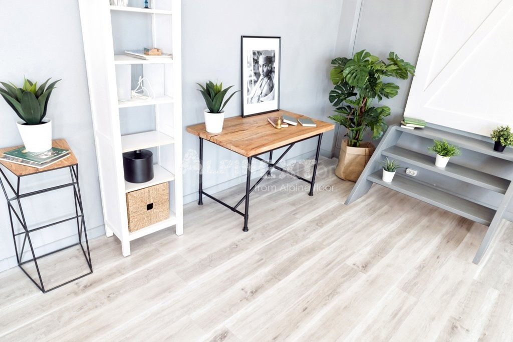 Замковая ПВХ плитка "Alpine Floor" Дуб выбеленный  (1220*183*4мм) — купить в Екатеринбурге