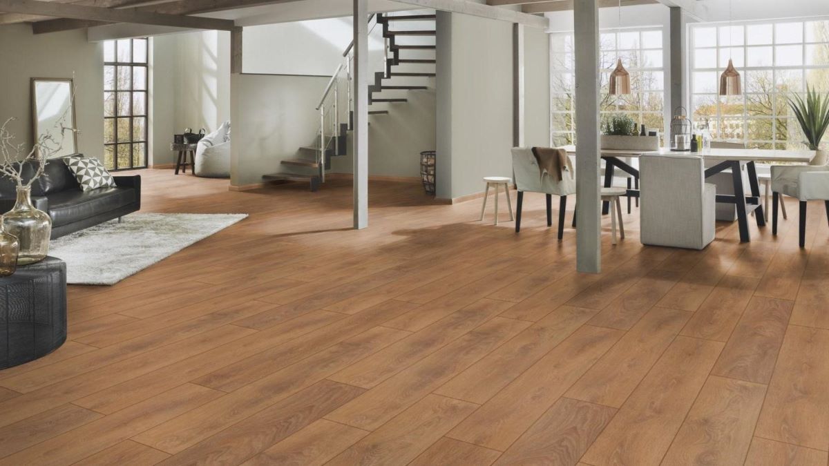 Ламинат "Kronospan" Super Natural Classic Дуб Харлех 8573 (1285*192*8 мм) — купить в Екатеринбурге