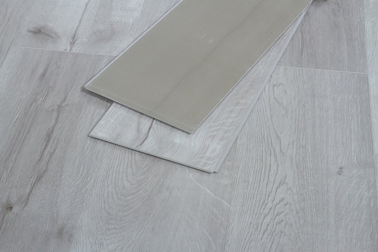 SPC ламинат "OneFloor" ЕСО 5050 (4V фаска) (1220*184*4 мм)