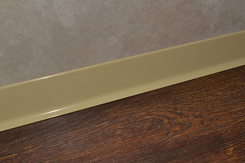 Плинтус алюминиевый L-образный слоновая кость (2500*11*60 мм) — фото и характеристики