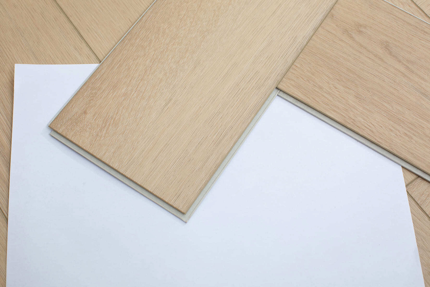 Плитка SPC "OneFloor" 3032 А,В  ЁЛКА (640*128*4 мм)