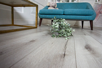 SPC ламинат «Damy Floor» Дуб Классический Серый (1220*180*4 мм) — фото и характеристики