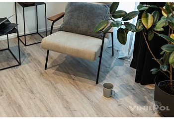 Кварц-винил Дуб Неаполь (1219,6*228,6*2 мм) — фото и характеристики