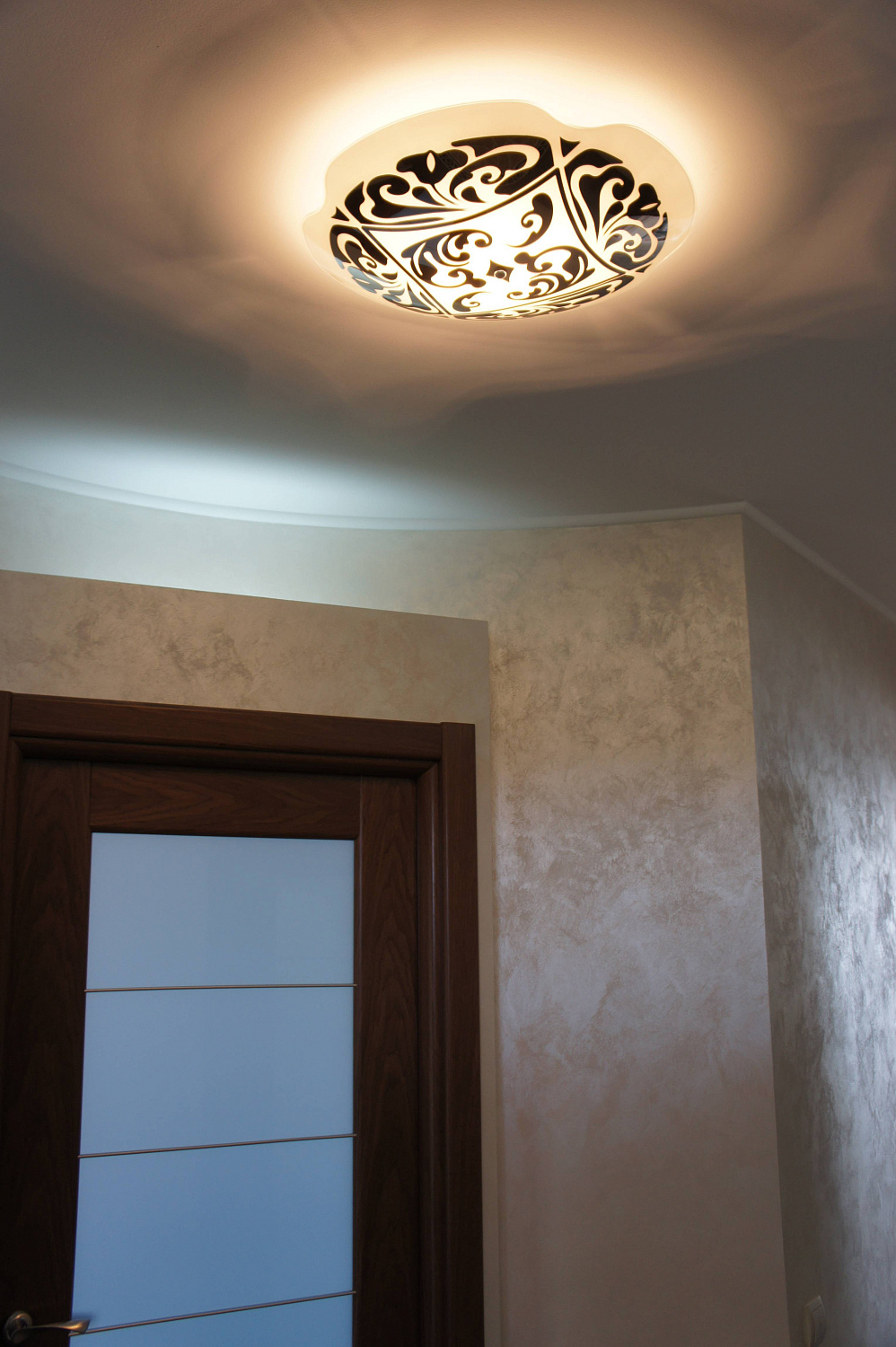 Орнамент из кварцвиниловой плитки